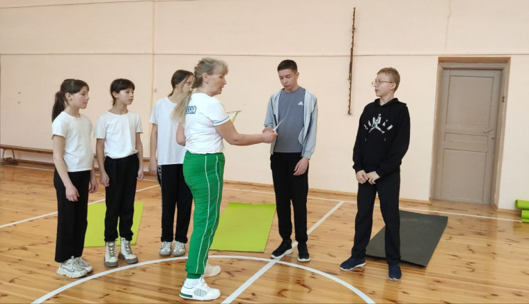 Соревнование по планке.